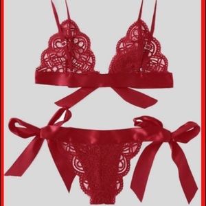 Red bra set